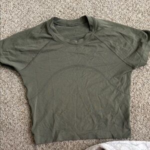 lululemon athletica Forest Green Short Sleeve Tee